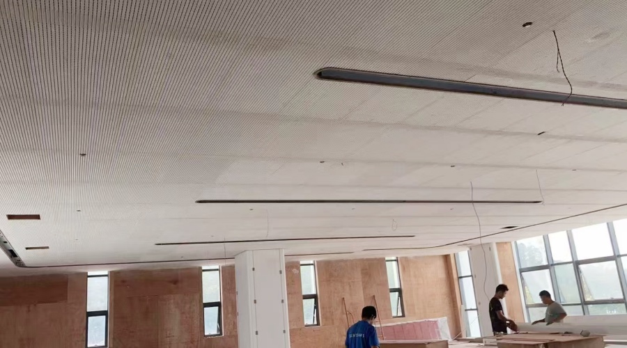 飾紀(jì)上品GRG造型打造廣州日?qǐng)?bào)科技文化中心形象工程