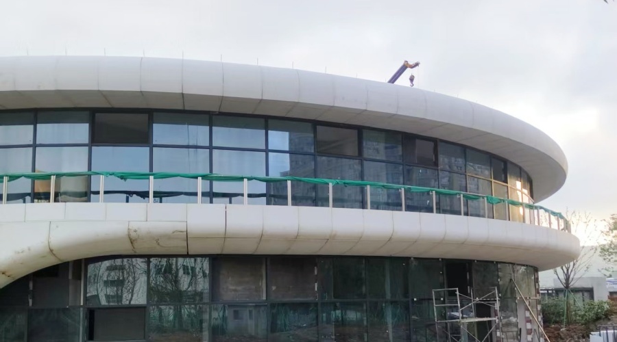 飾紀(jì)上品UHPC廠家-浙江三合項(xiàng)目打造UHPC超高性能幕墻