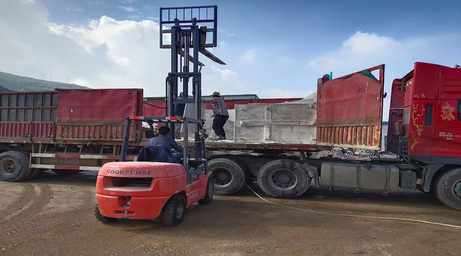 GRC構(gòu)件發(fā)貨 GRC構(gòu)件發(fā)貨