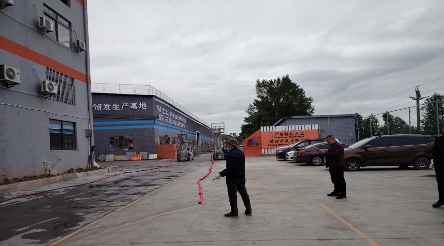 廣東飾紀(jì)上品GRG/GRC/UHPC廠家開(kāi)工大吉