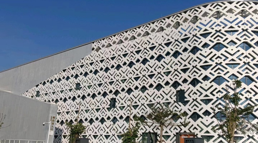 海南體育中心UHPC圖騰板項(xiàng)目 海南體育中心UHPC圖騰板項(xiàng)目