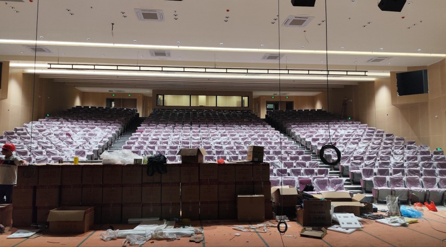 廣州黃埔會(huì)元中學(xué)GRG報(bào)告廳工程案例