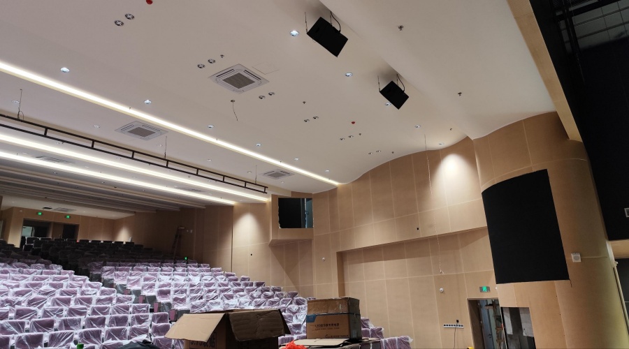 廣州黃埔會(huì)元中學(xué)GRG報(bào)告廳工程案例