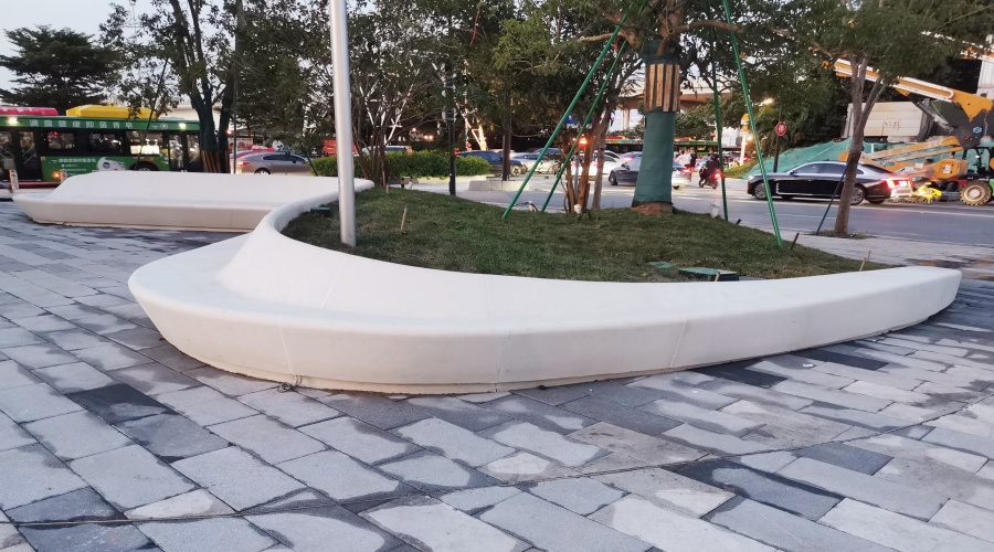 廣州海珠區琶洲展館GRC坐凳樹池工程案例 廣州海珠區琶洲展館GRC坐凳樹池工程案例